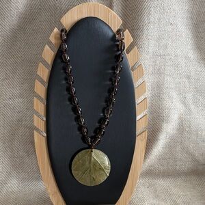 Elegant Smoky Quartz/Green Reversible Pendant Necklace